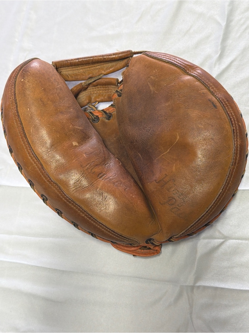 Vintage Maker Brand Leather Catcher's Mitt
